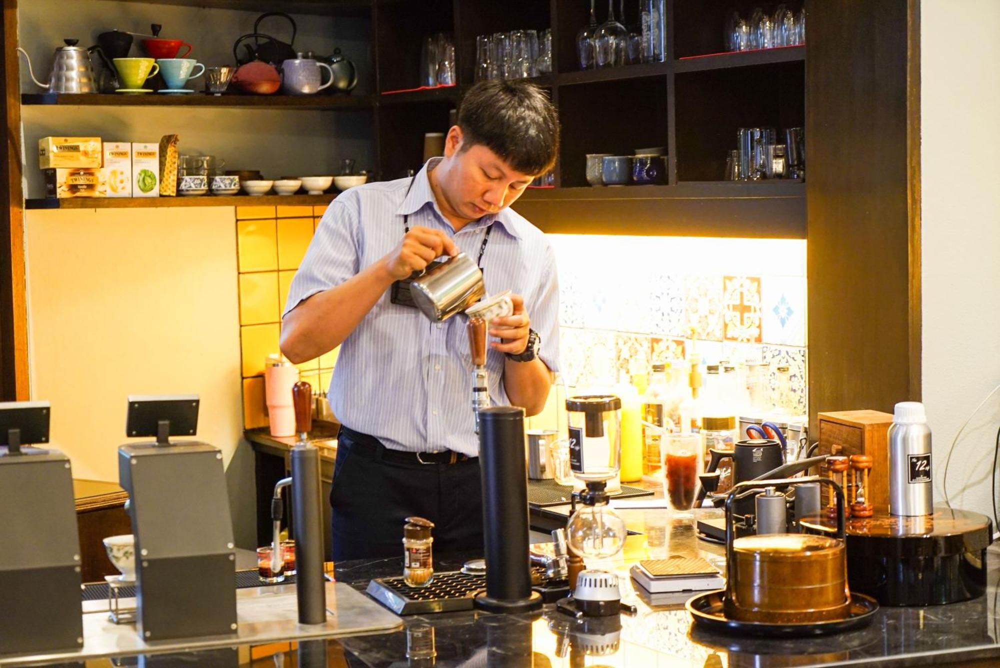 At Pingnakorn Nimman Hotel Чіангмай Екстер'єр фото