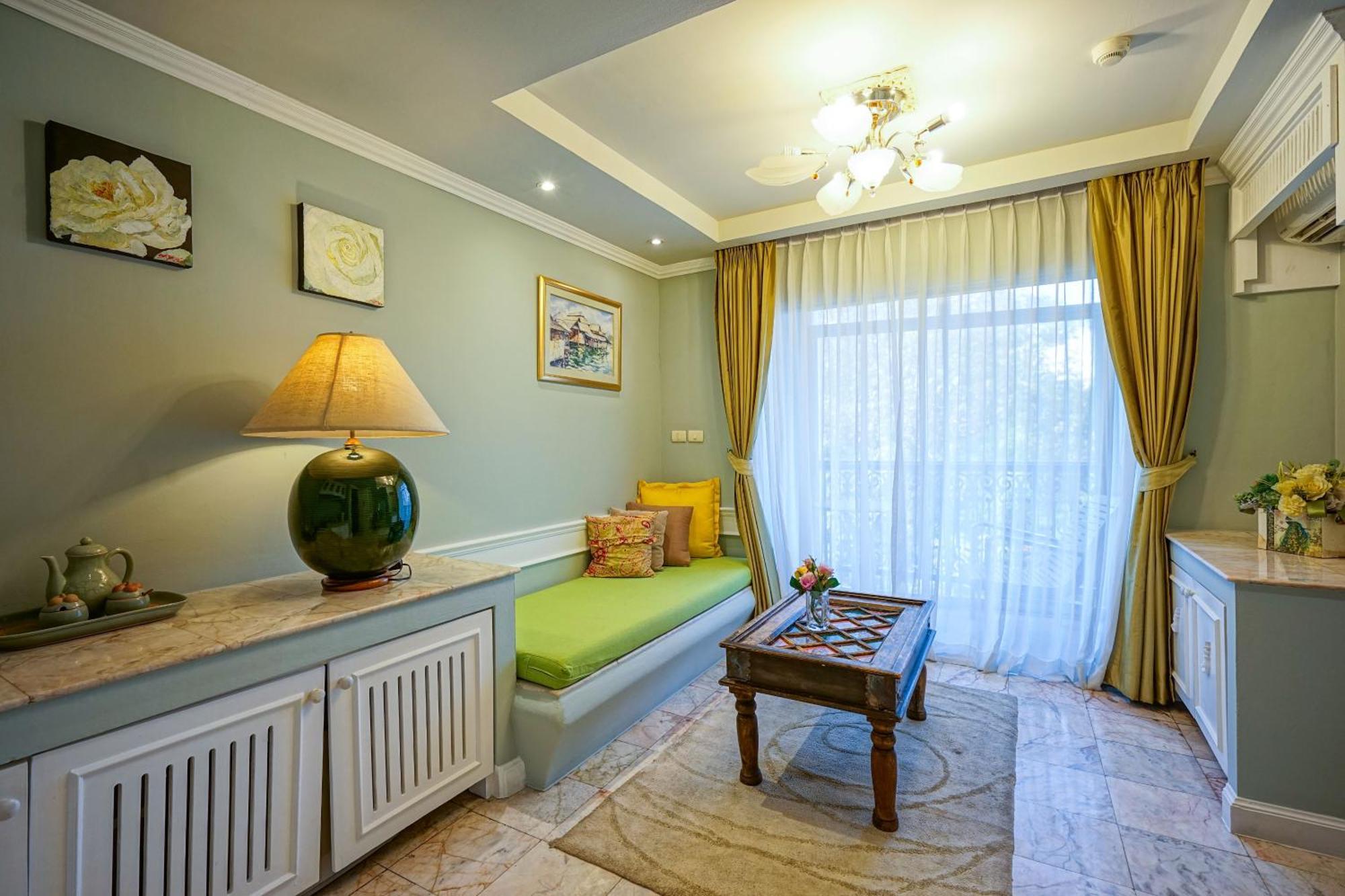 At Pingnakorn Nimman Hotel Чіангмай Екстер'єр фото