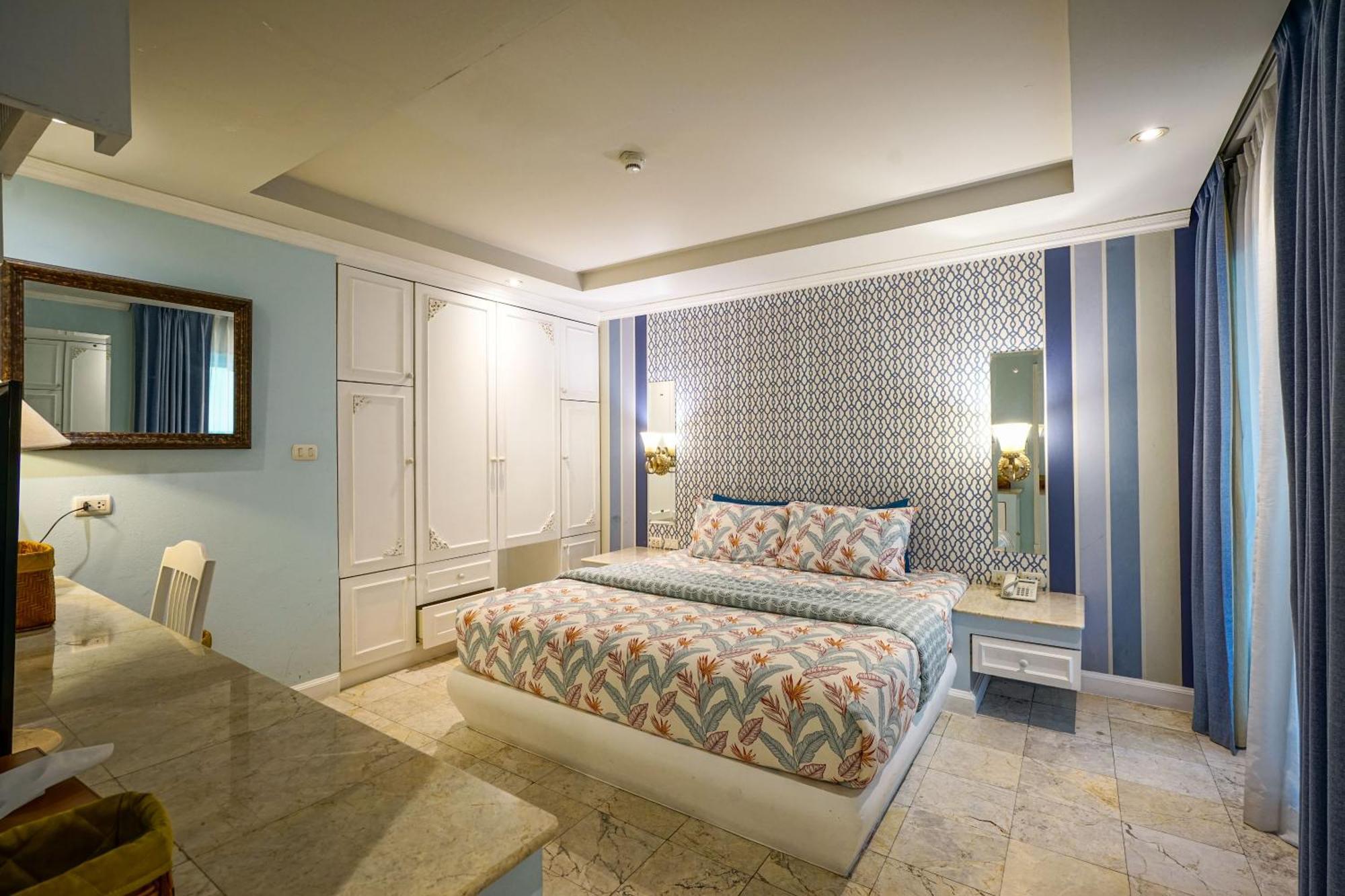 At Pingnakorn Nimman Hotel Чіангмай Екстер'єр фото